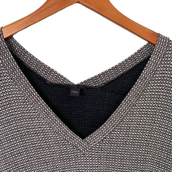 J Jill Wearever V-Neck 3/4 Sleeve Top Side Slits Relaxed Fit Stretchy Loungewear - Picture 2 of 12